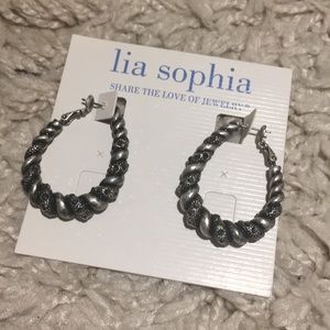 Lia Sophia Jewelry - NWT - Lia Sophia twist hoop earrings Lia Sophia Jewelry - NWT - Lia Sophia twist hoop earrings